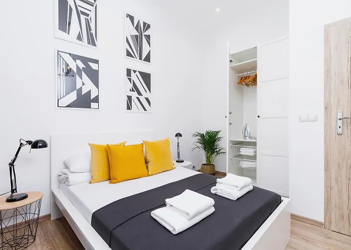 Two-Bedroom Apartment - Old Town
